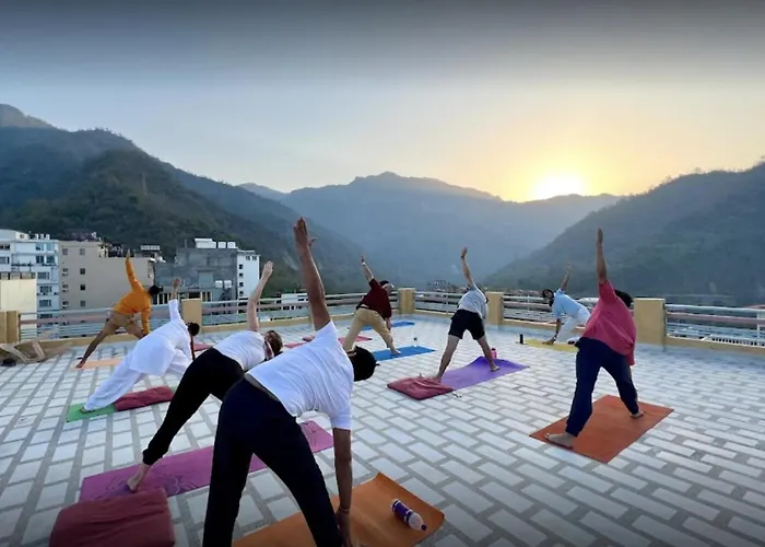 Anand Prakash Yoga Ashram & Retreat Center