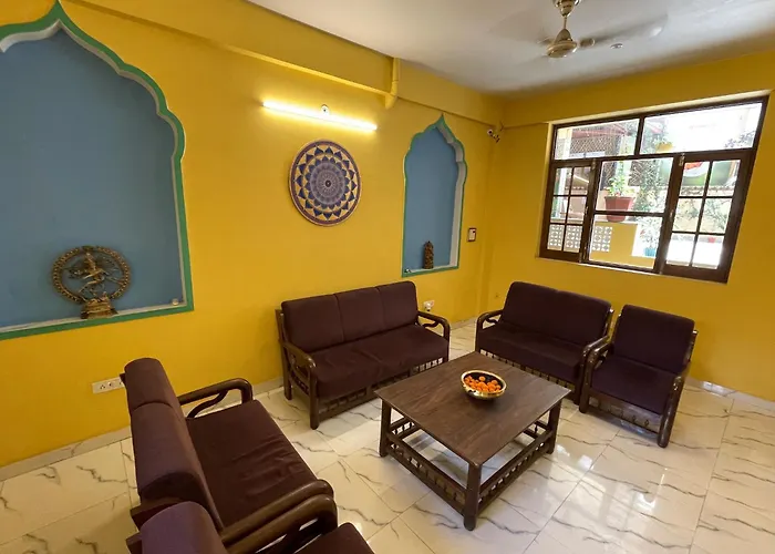 Anand Prakash Yoga Ashram & Retreat Center