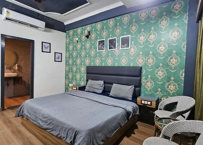 Welina Shree Hotel
